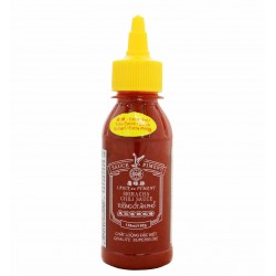 SRIRACHA Chili sauce : Sauce aux piments - 136mL