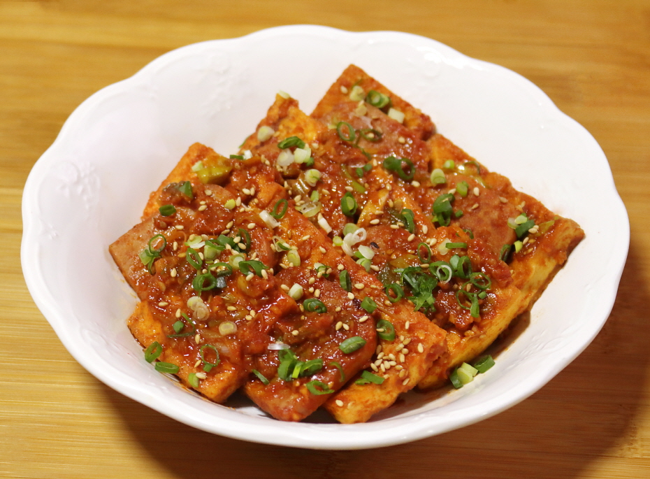 tofu piquant coréen