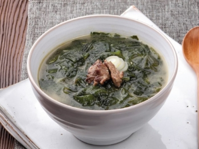 Soupe d'algues Coréennes Miyeok Guk (미역국)